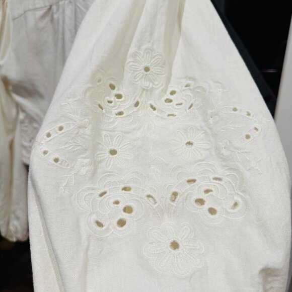 House of Harlow 1960 Cream Embellished Crop Blouse - Picture 5 of 6